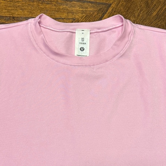 Lululemon Wundermost Pink Short Sleeve Crop Top - Picture 2 of 5